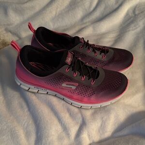 Sketchers Pink and Black Slip on Running Shoes